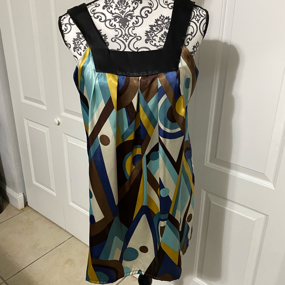 Size S dress
